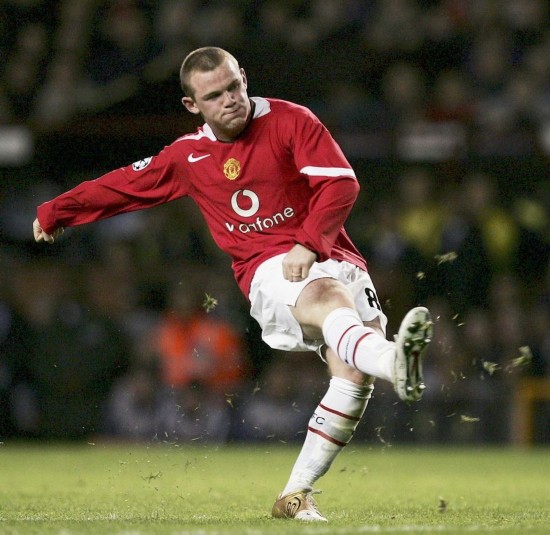 横滨水手德 横滨水手德