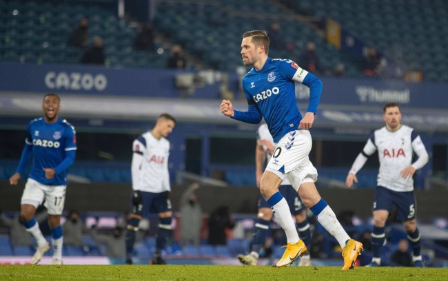 防线的弱点 防线的弱点